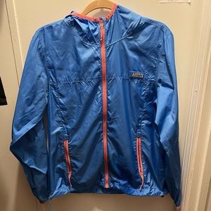 Columbia Women’s Rain Jacket / Windbreaker Zip-Up (Blue & Pink) (Small)